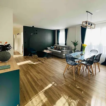 Bel Proche De Paris Apartment *